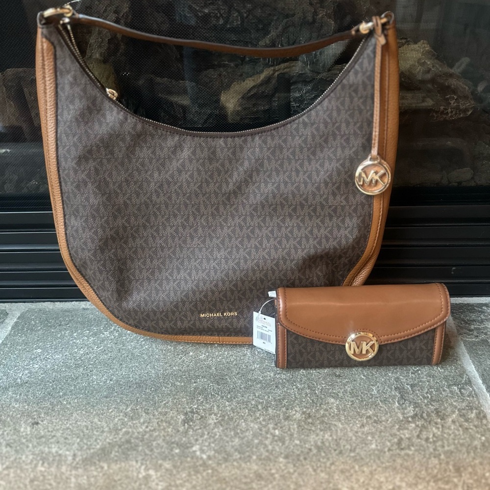 Michael Kors Hobo Bag and Wallet in Brown and Tan
